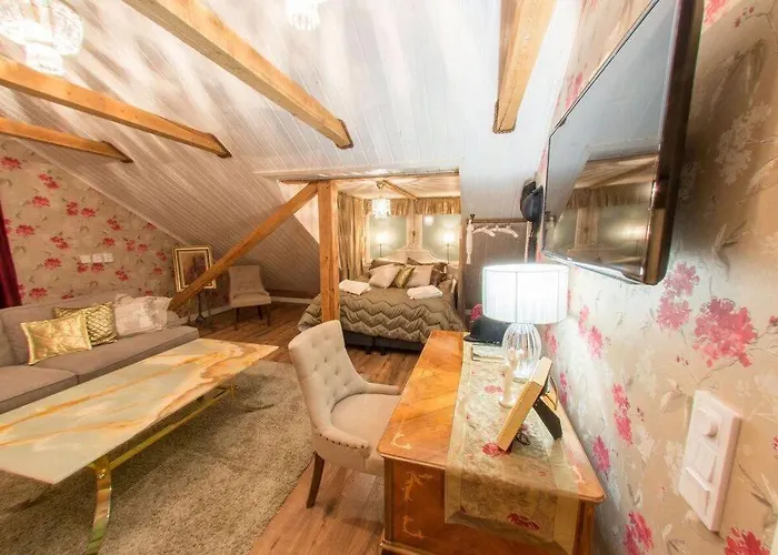 Torandan Merilinna מלון *